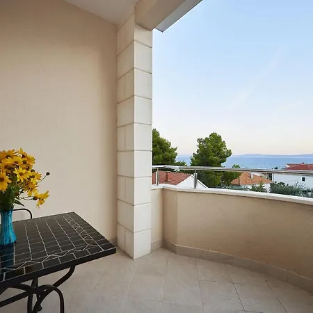 Mavarstica 17803e Apartament *