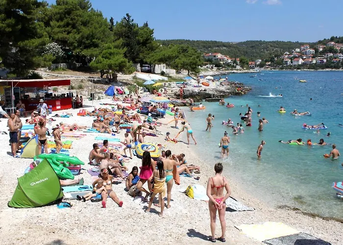 Mavarstica 17803e Apartman