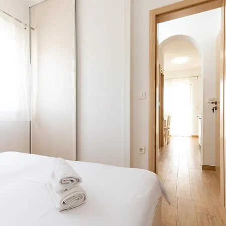 Appartement Mavarstica 17803e *