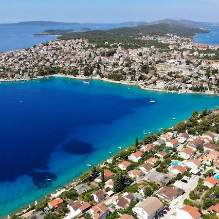 Mavarstica 17803e Διαμέρισμα *